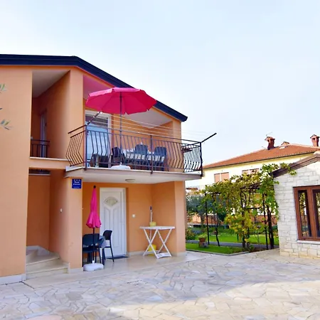 In Mit Schoener Terrasse By Interhome * Umag