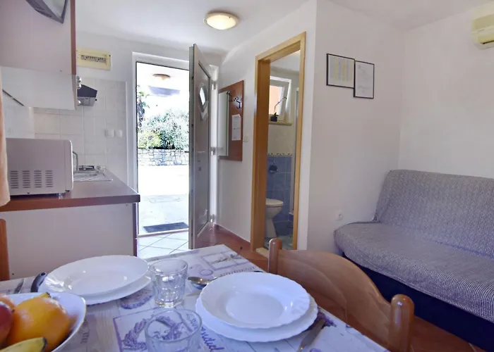 In Mit Schoener Terrasse By Interhome * Ουμάγκ